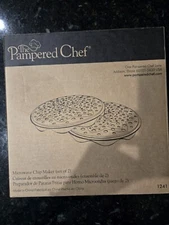 Microwave Chip Maker 1241 Pampered Chef NIB