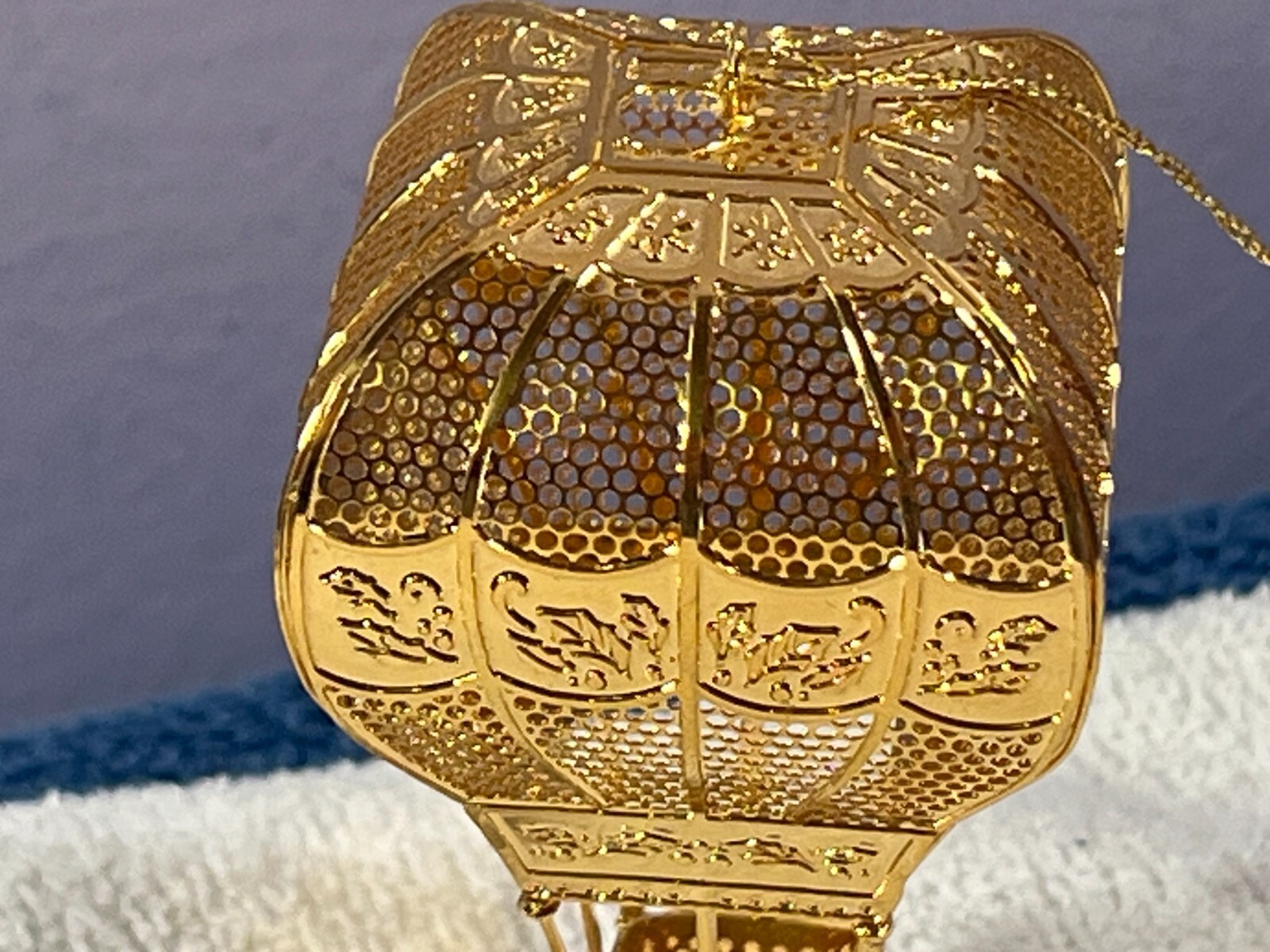 Christmas ornament Danbury mint brass 1989 bear hot air balloon MAX7981