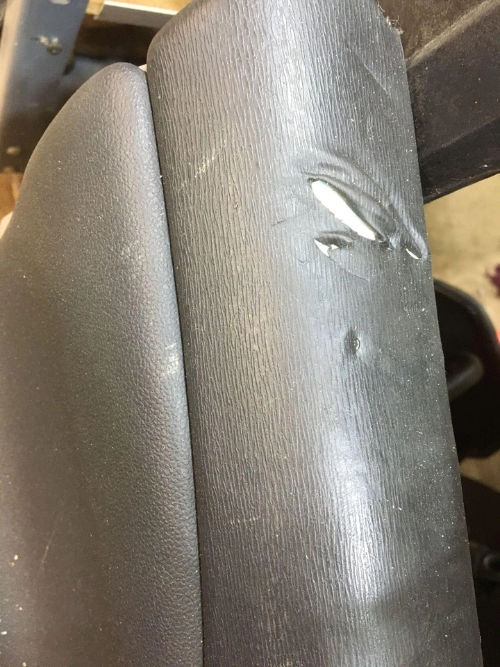 13 HONDA ODYSSEY Front Door Trim Panel - Image 4 of 4