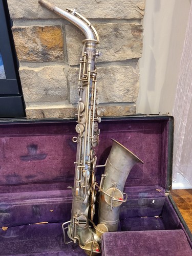 Buescher Silver Plated True Tone Alto Saxophone - Picture 2 of 14