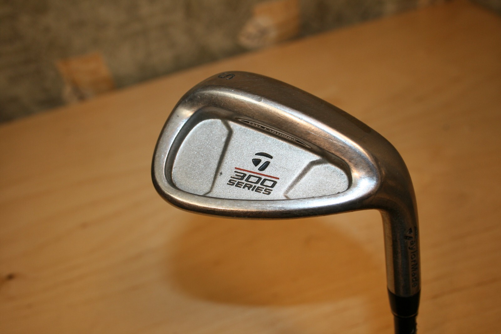 TaylorMade 300 Series Sand Wedge 56* RH Graphite Shaft Lite S90 eBay