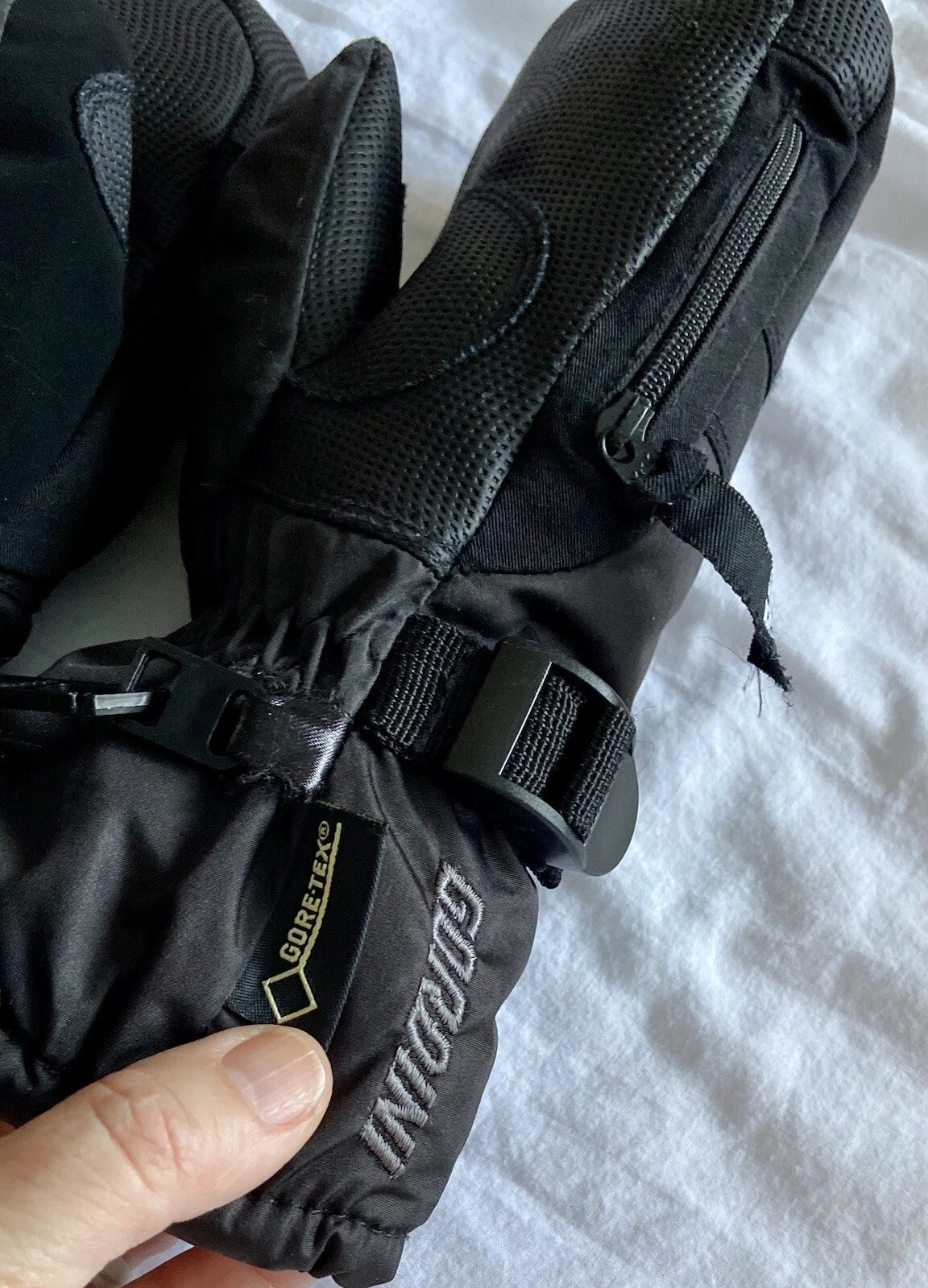 Gordini Gore-Tex Black Mitten Gloves Junior XS Ski Snowboard Winter EUC