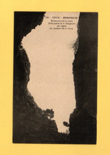 BONIFACIO - Echancrure de la voûte de la grotte de la Dragonale ..  (Ref. L9967)