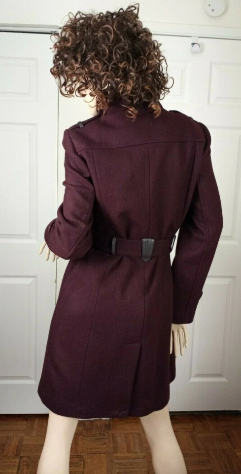 COLE HAAN MUJER MEZCLA DE LANA MORADA CON RIBETE DE CUERO GRIS CHAQUETÓN TALLA 10/MEDIANO Foto 2 de 4