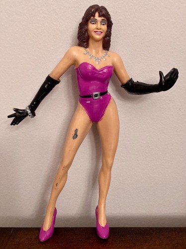 1986 LJN WWF WWE Titan Sports Vintage Miss Elizabe...