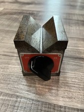 Starrett No. 566 Dual-Vee Magnetic V-Block