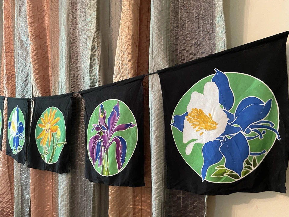 Bandera de 7 Banderas - Tela de 11 Pies Banderín Flores Únicas Banderín Paz Regalo Raro Foto 3 de 4