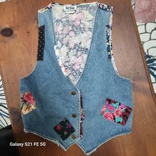 Vintage 1970s Levis Medium Wash Denim Vest Buckle Back Button Front Size S/M