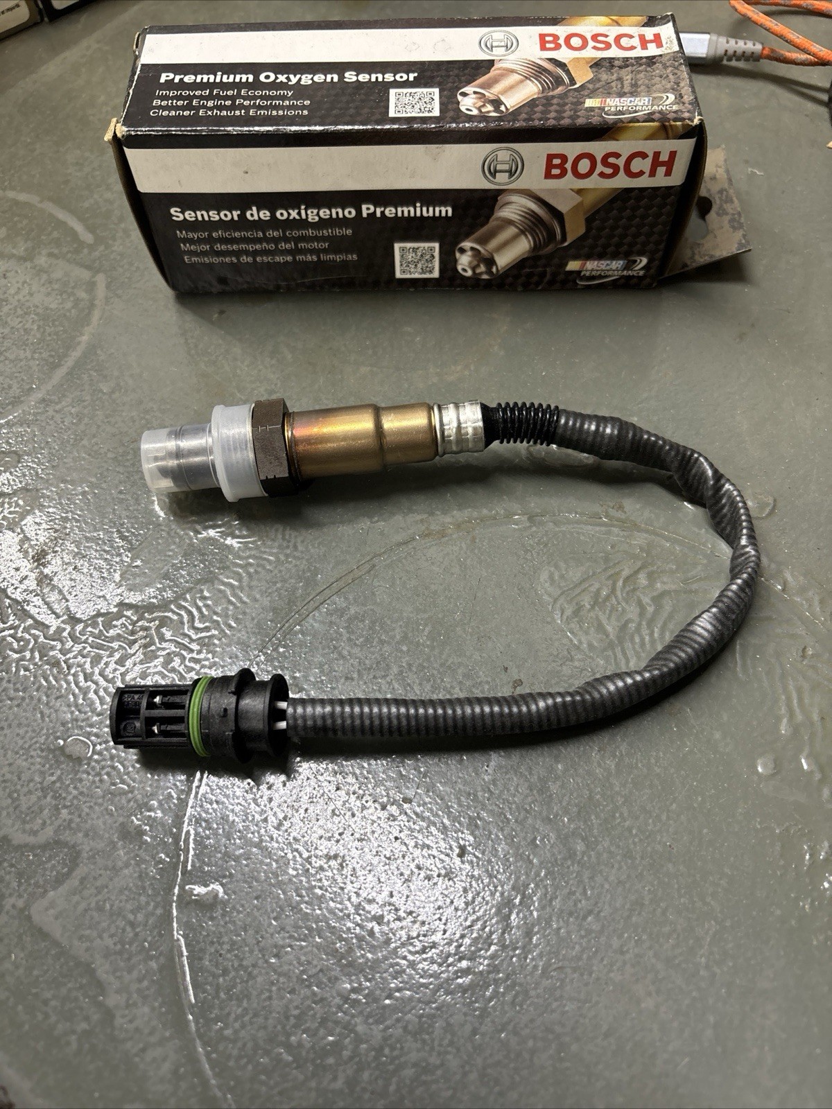 Bosch 16421, Oxygen Sensor, for select 06-14 BMW and Rolls Royce Models