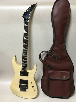 Electric Guitar Fernandes E451 Limited Edition Cream with Case Electric Guitar Fernandes E451 Limited Edition Cream with Case