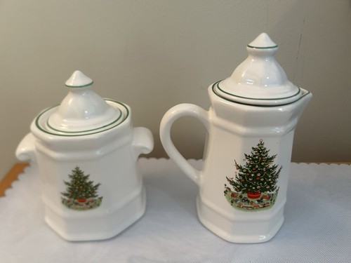 Pfaltzgraff Christmas Heritage Sugar & Cream Set With Lids Christmas Tree - Picture 3 of 11