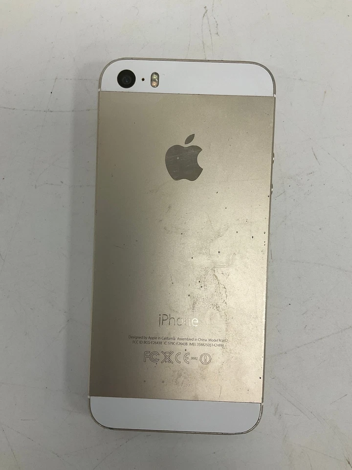 Job Lot of 6 iPhones Mixed Models For Parts or Repair - Image 4 of 4