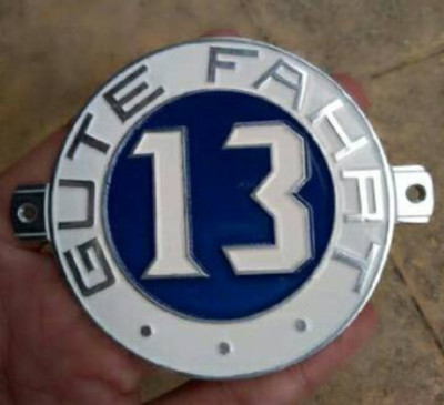 RARE VINTAGE AUTOMOBILE CAR BADGE GU TE FAH RT LUCKY 13 PORS CHE V W LG492