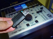 usb pen with 4500 songs karaoke mf5 thumb drive for m-live mlive Grinta PC