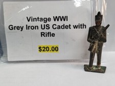 Vintage MARINE W/ RIFLE US Cadet GREY IRON BARCLAY MANOIL CAST IRON A-17