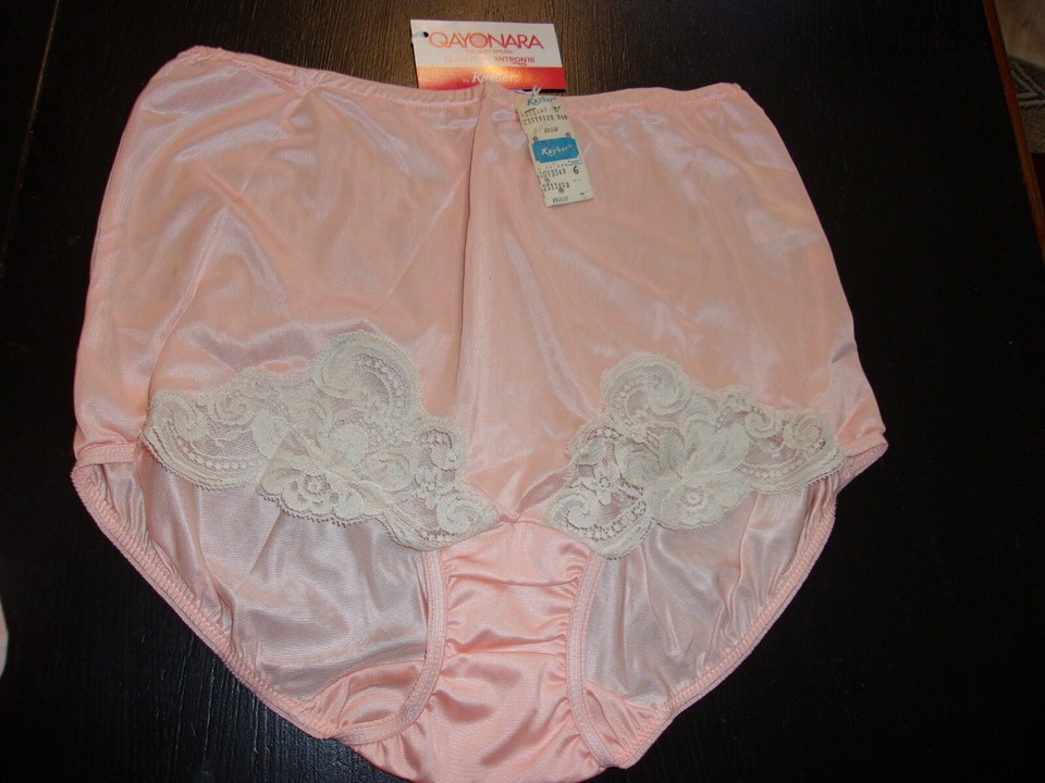 2 vtg NOS with Tags Kayser Women's Underwear Peach Size 6 Silky Nylon
