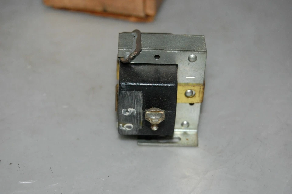 Furnas COIL KIT 105743-37 - Image 3 of 4