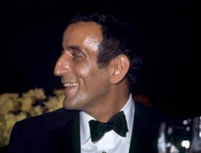 Tony Bennett sits at a table at an unspecified event in New York c- Old Photo