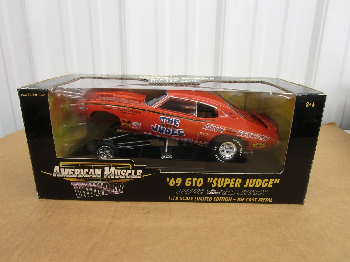 1/18 1969 Pontiac GTO Super Judge Arnie Beswick diecast Ertl 1/18 1969 Pontiac GTO Super Judge Arnie Beswick diecast Ertl