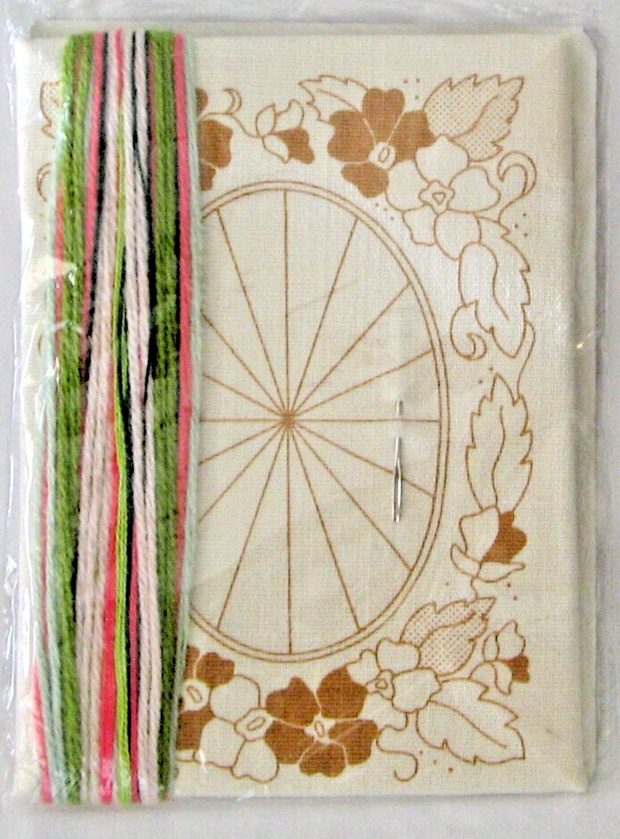 Sunset Designs Rosa Flor "Marco" Crewel Bordado Kit #886 Nuevo en Paquete Foto 4 de 4