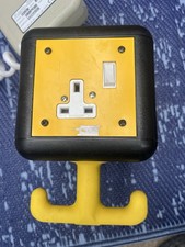 Hangmann Overhead Power Module. 230 V Socket And 110v Socket