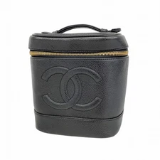 Chanel vanity bag 136103