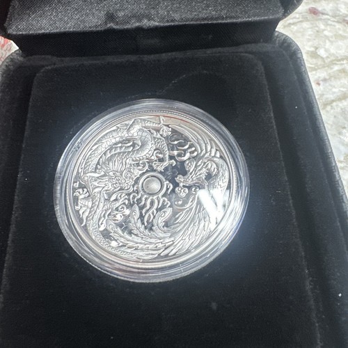 2018-P Australia 1 oz Silver Dragon & Phoenix $1 Coin Proof COA Box ONLY - Picture 6 of 6