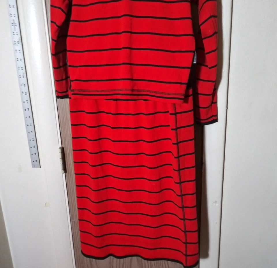 Liz Claiborne Petites Vintage Knit Cotton Striped Suit Top and Skirt - Image 2 of 4