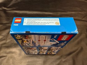 LEGO CITY Prisoner Transport Police 7286 New and Sealed Set