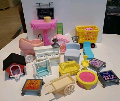 Doll Furniture Calico Critters  Little Tikes Bratz Lot Of 23 Some Vintage  