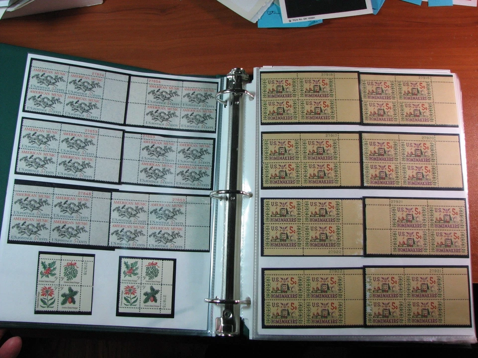 US Stamp Album of Plate Blocks Read note on description H347 Book 3 - Image 2 of 4