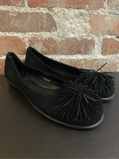 The Flexx Black Suede Leather Ballet Flat Shoe with Pompom Women  s Size 6.5