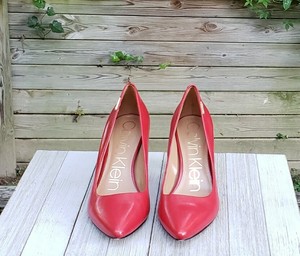 red calvin klein pumps