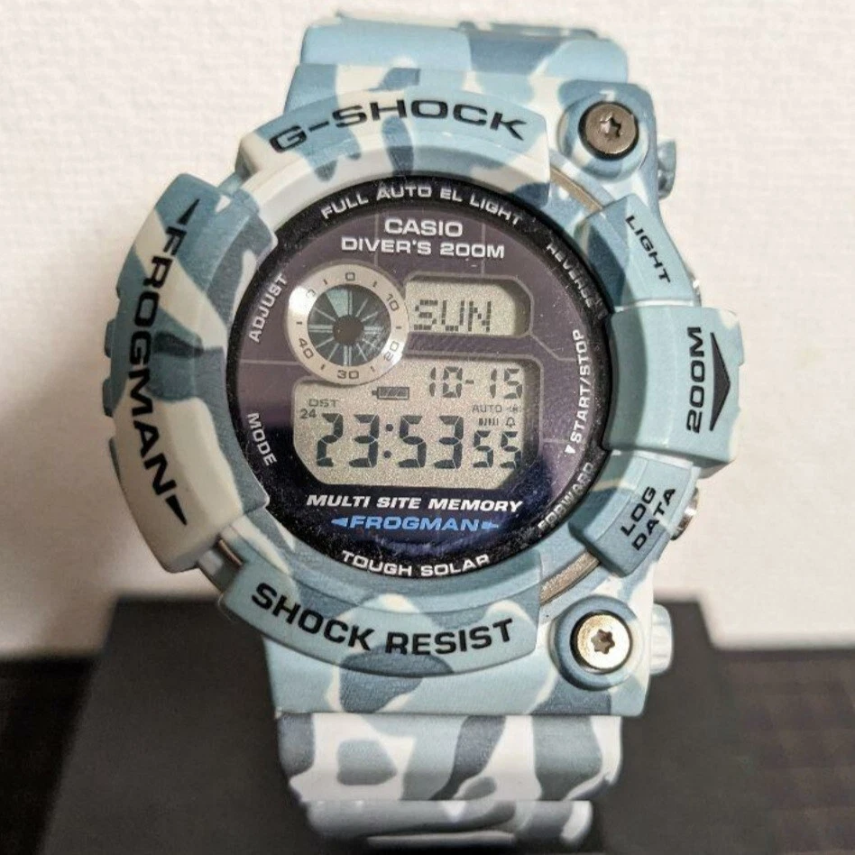 カシオ G-SHOCK GW-200CF 迷彩モデルのブラジリアン フロッグマン
