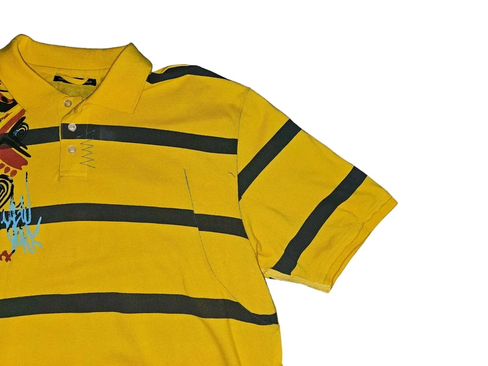 Polo de golf Marithe Francois Girbaud graffiti a rayas amarillo años 90 Y2K Foto 3 de 4