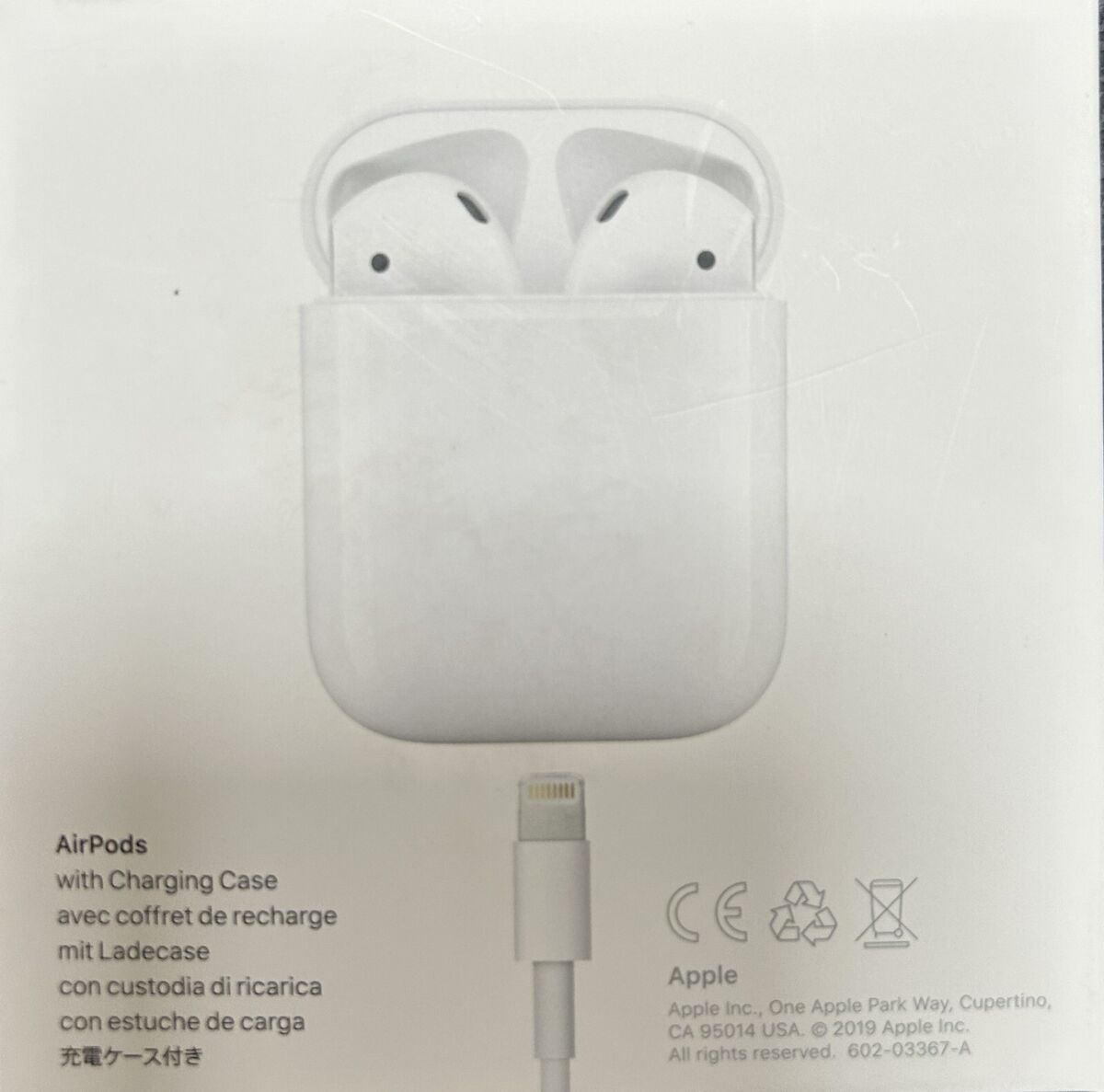 Apple AirPods 1st Generation In-Ear Headsets with Charging Case Apple AirPods 1st Generation In-Ear Headsets with Charging Case