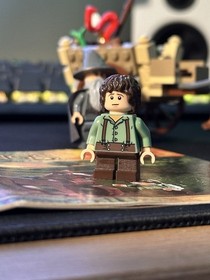 Lego Lord Of The Rings 9469 Gandalf Arrives 100% Complete (No Box)