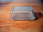 CLEAR GLASS BUTTER DISH/BUTTER KEEPER - FOR A 1 POUND BLOCK OF BUTTER - CHIPPED