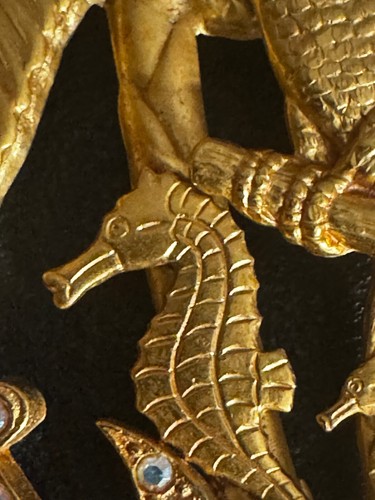 QVC Pirate/parrot/sealife vintage pin by Kirk’s Folly - Picture 5 of 6