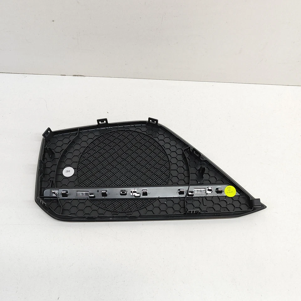 AUDI A6 C8 Front Left Speaker Cover 4K0035419A 2020 NEW GENUINE 27990266 - Image 2 of 4