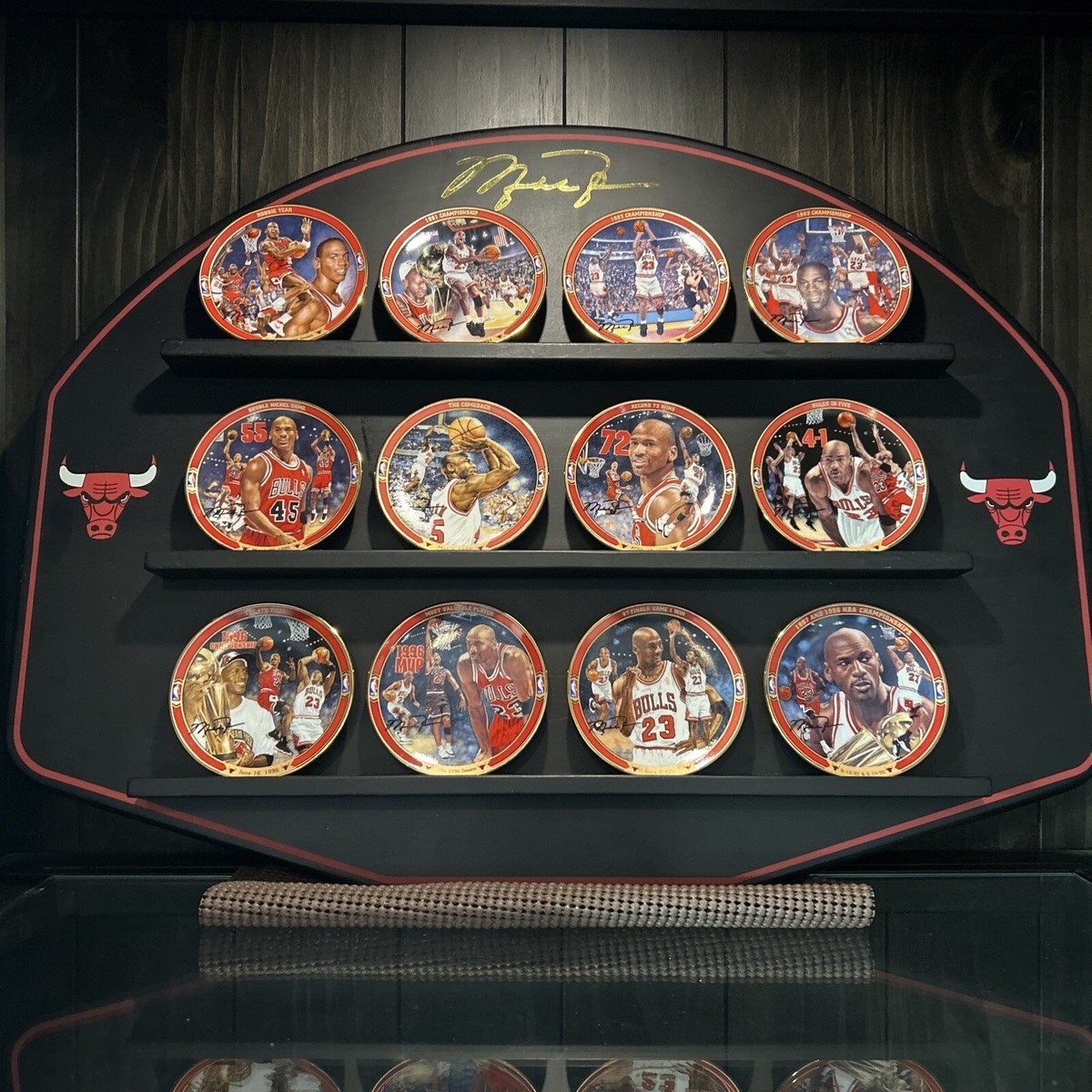 Michael Jordan Mini Plate Set w/ Backboard Display Rack - Bradford