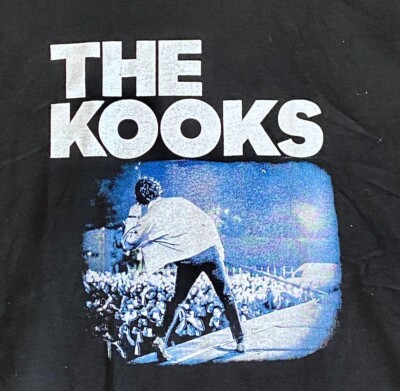 The Kooks Post Punk British Rock Band Tour T Shirt Mens Medium Concert T Shirt