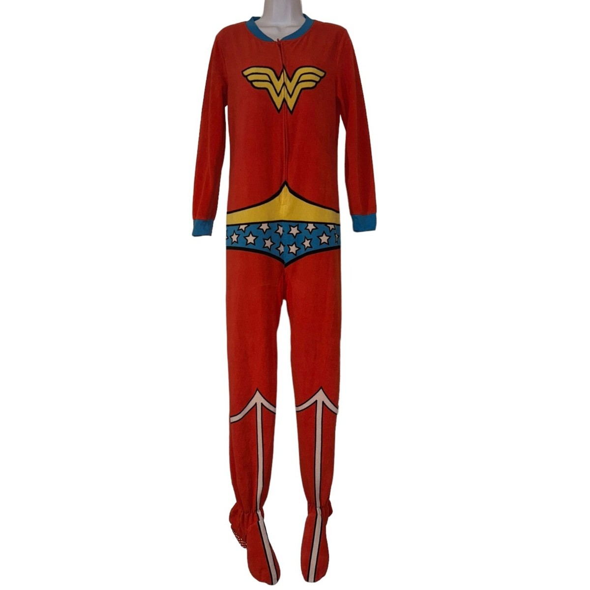 Dc Comics Wonder Woman Pajamas For Adults Wonder Woman Superhero