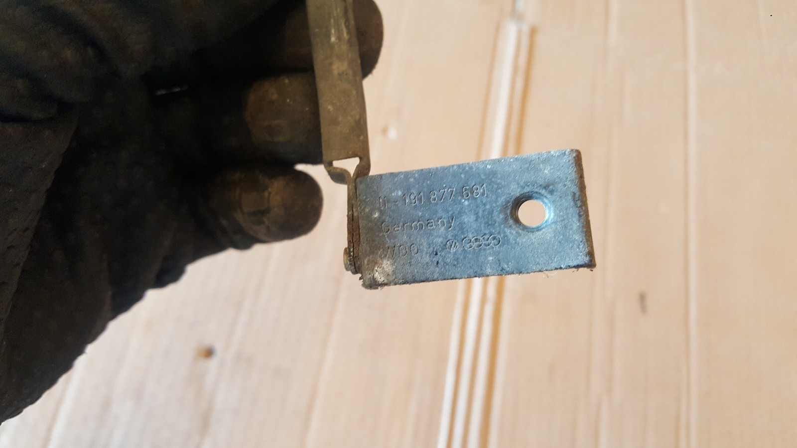 VW GOLF AUDI SCIROCCO MK1 MK2 SUNROOF WIND DEFLECTOR LIFTER ARM