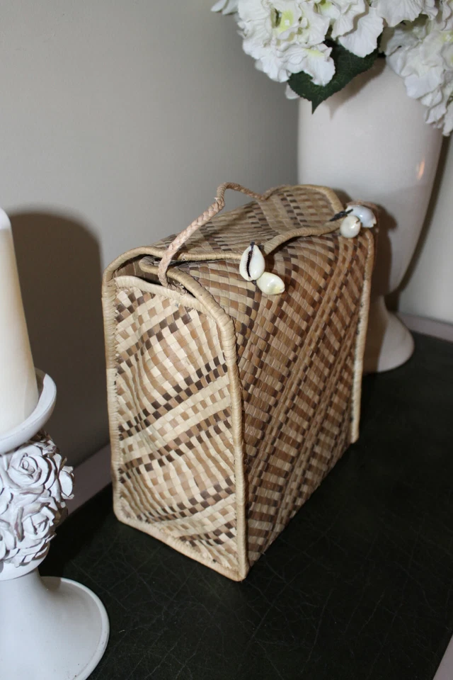 Retro Boho Chic Seashell,Shells,Rattan Woven Bag,Handbag,Oka,Neptune,India Jane - Image 2 of 4