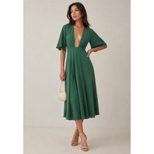 Reformation NWT Ernest Dress Midi Green Emerald Green Plunge Neck A Line XS