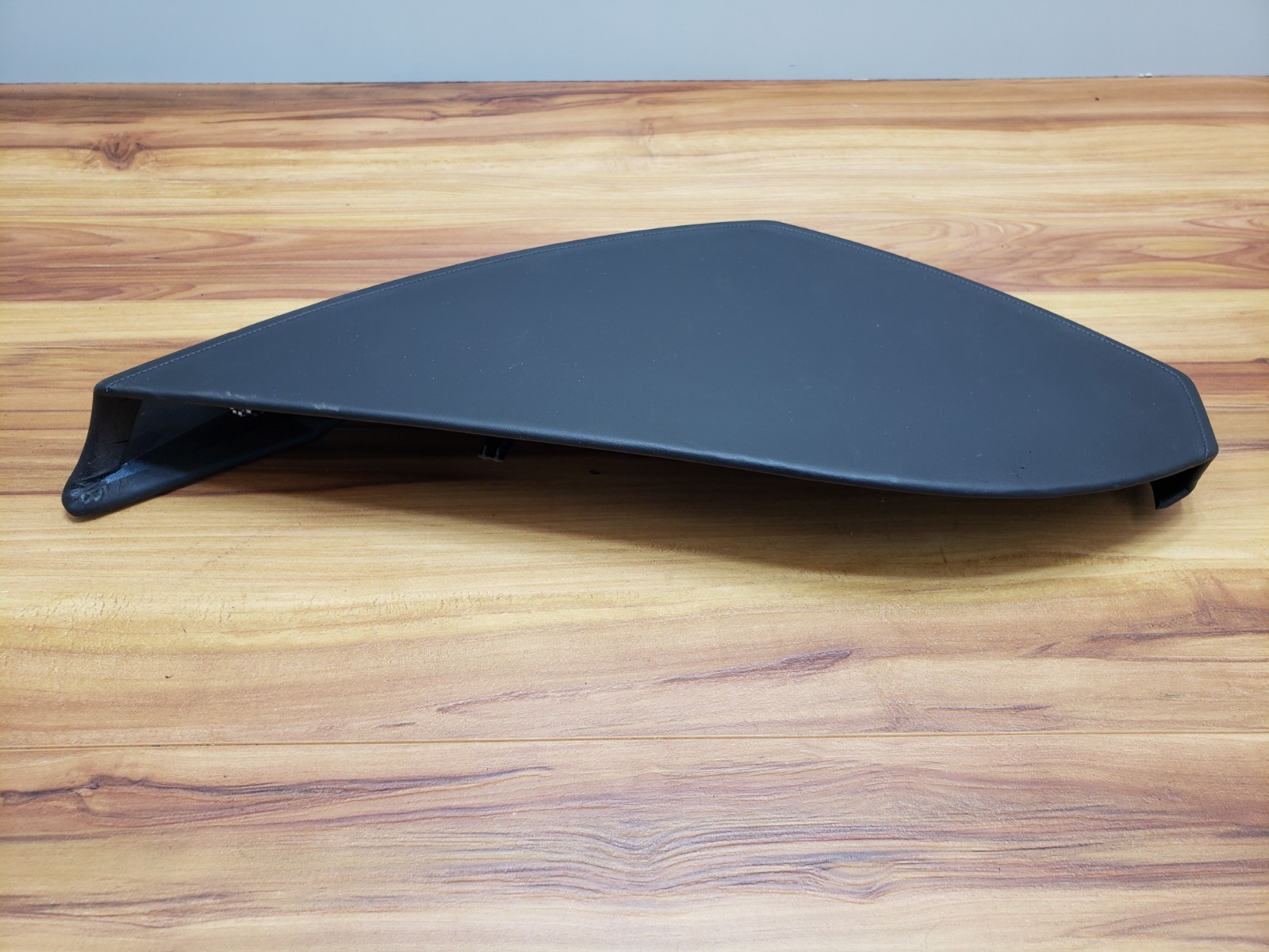 Rolls-Royce Ghost 2010-2014 Right Dashboard side trim panel