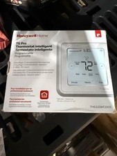 Honeywell T6 Pro Smart Programmable Thermostat (TH6320WF2003)
