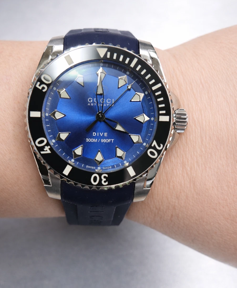 New Gucci Dive Automatic Stainless Steel 40 Blue Dial Rubber Mens