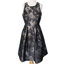 Ann Taylor Black Gold Floral Jacquard Fit Flare Dress Sleeveless Size 6 EUC
